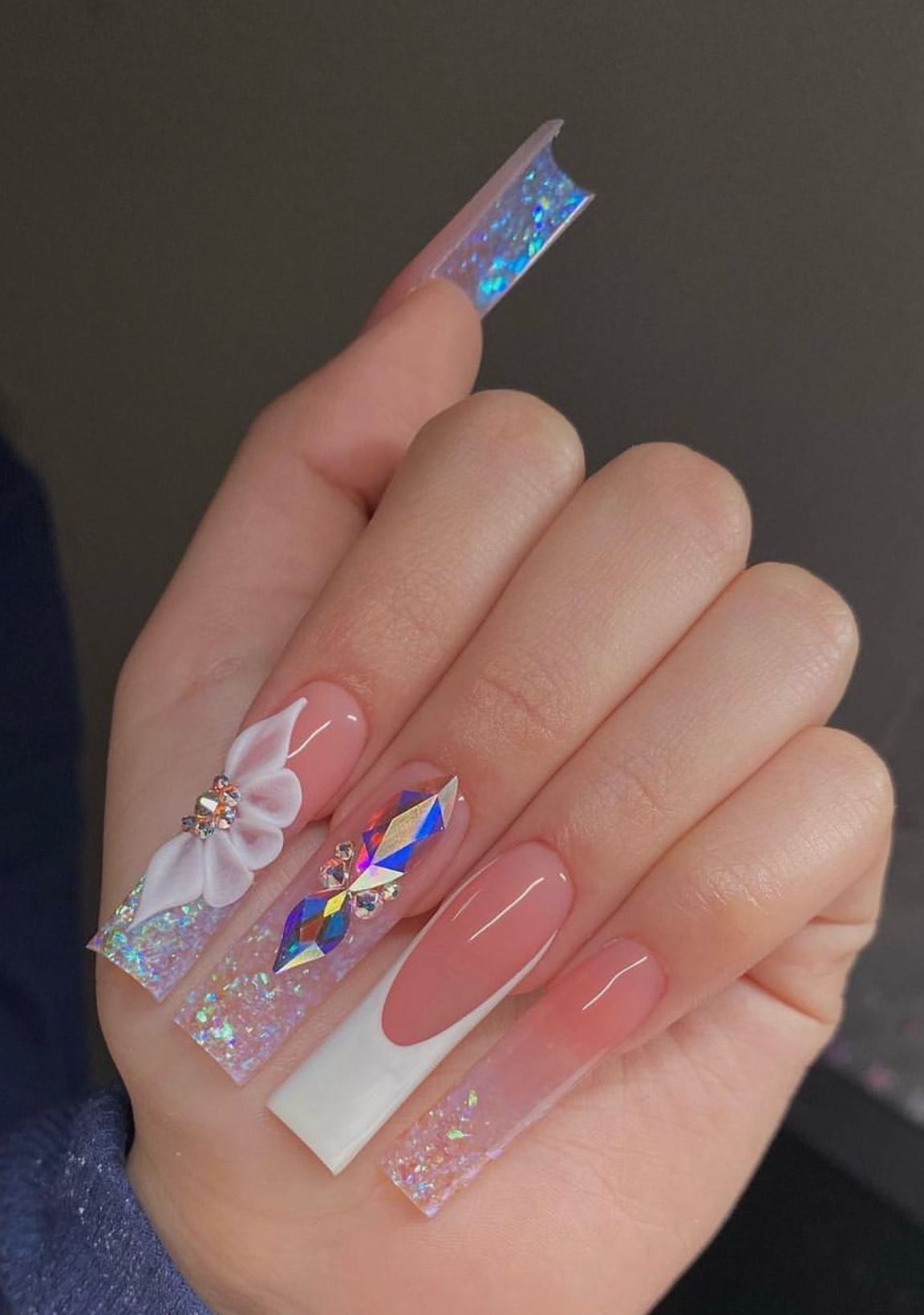 nail