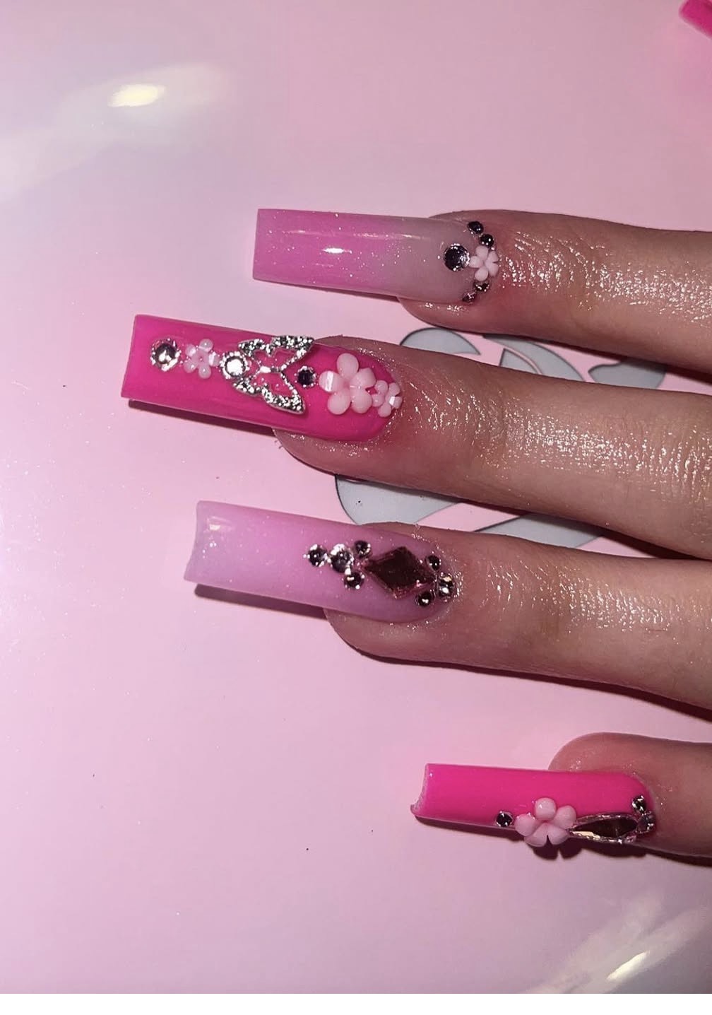nail