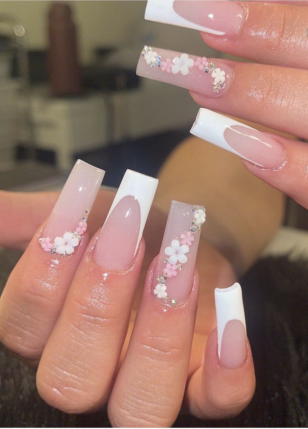 nail