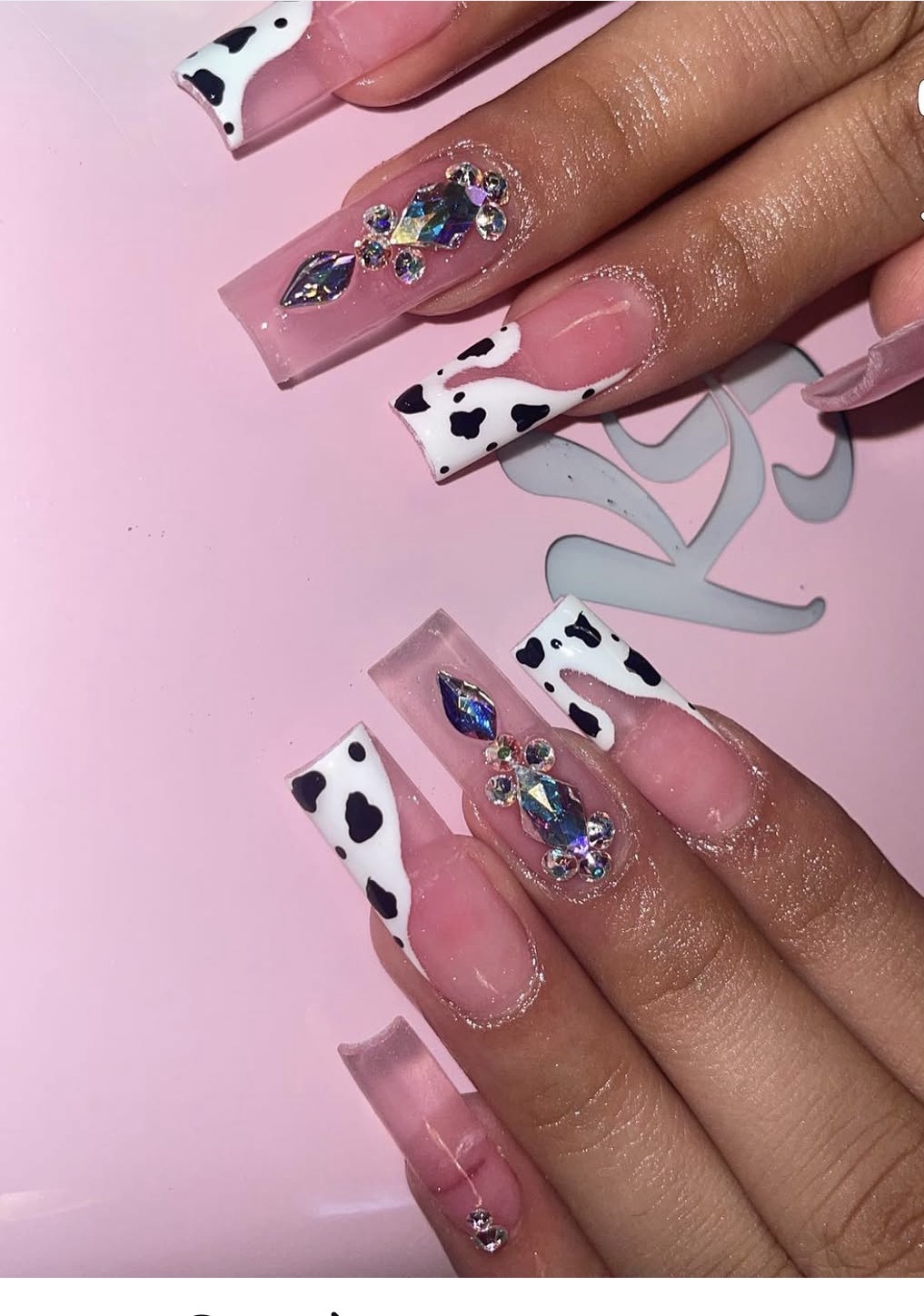 nail