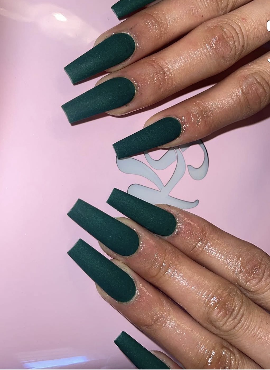 nail