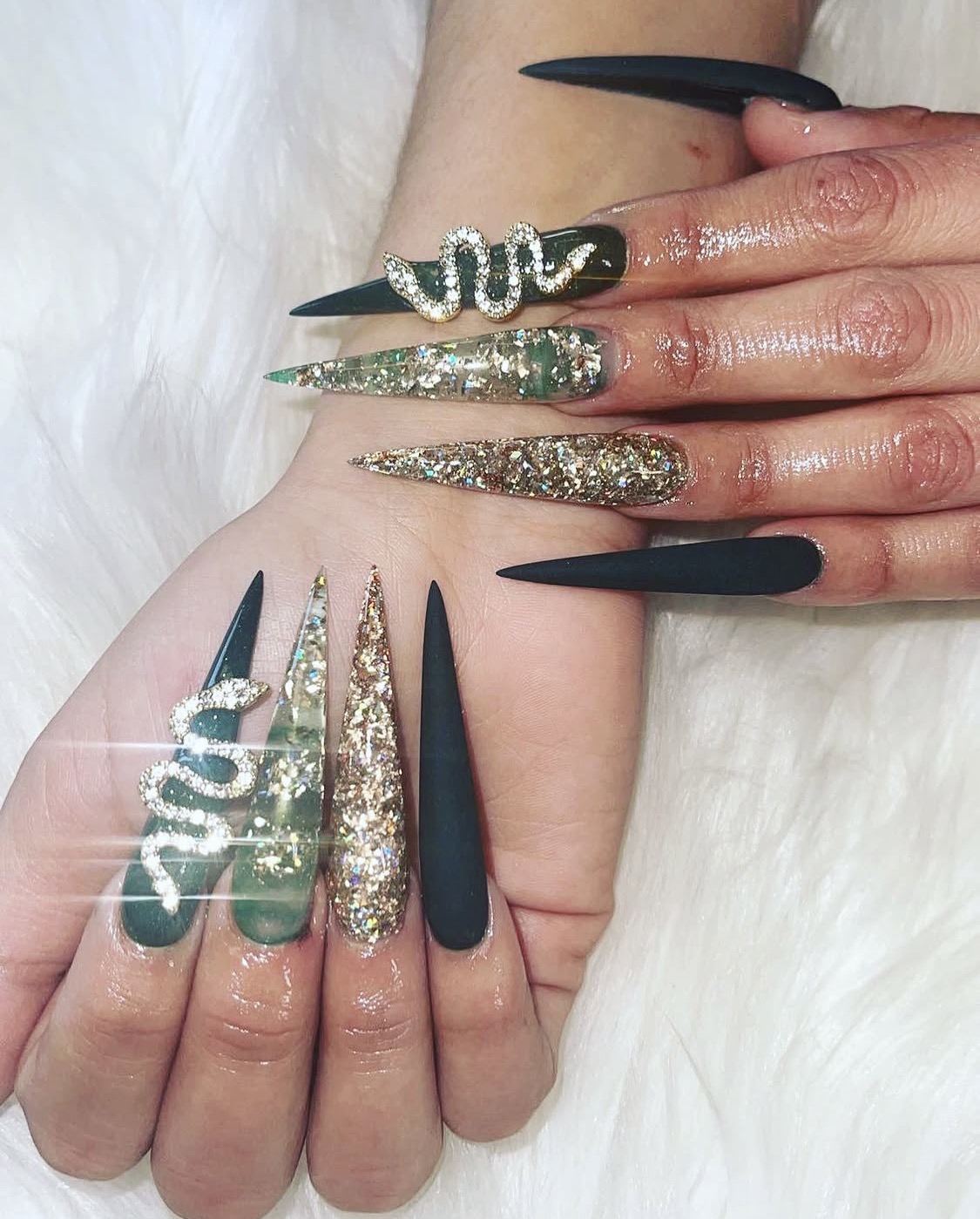 nail