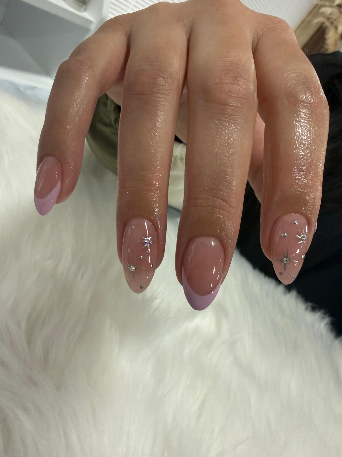 nail