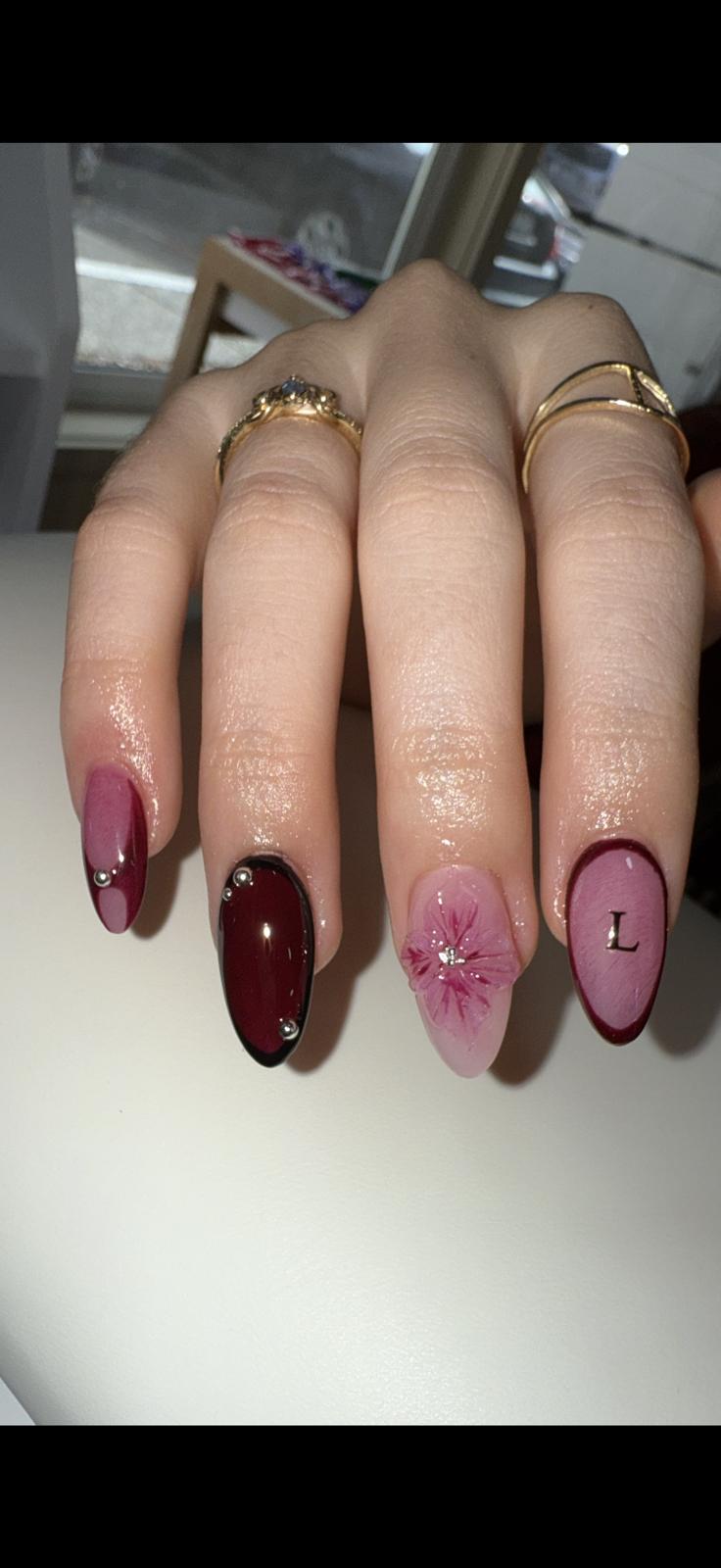 nail